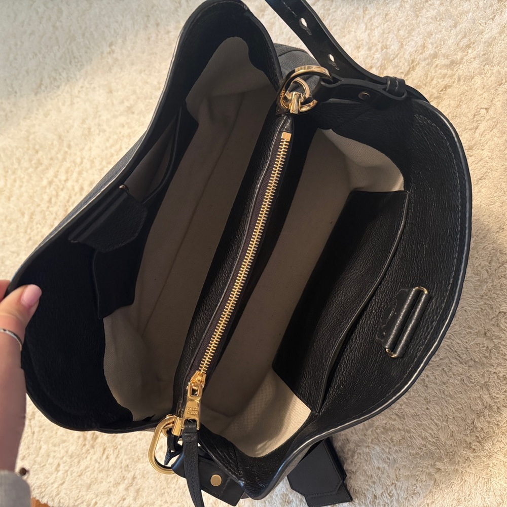 Prada Large Matinée Vitello Daino Shoulder Bag in Nero with Dustbag RARE - Picture 8 of 15